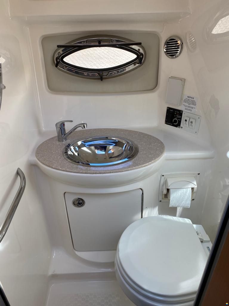 Chaparral 250 Signature