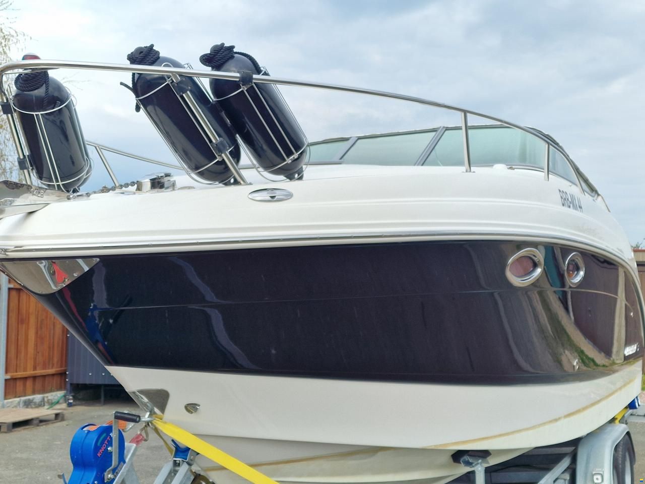 Chaparral 250 Signature