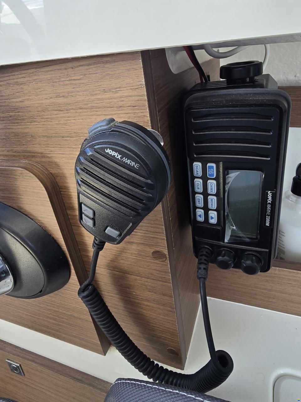 Jeanneau merry fisher 605