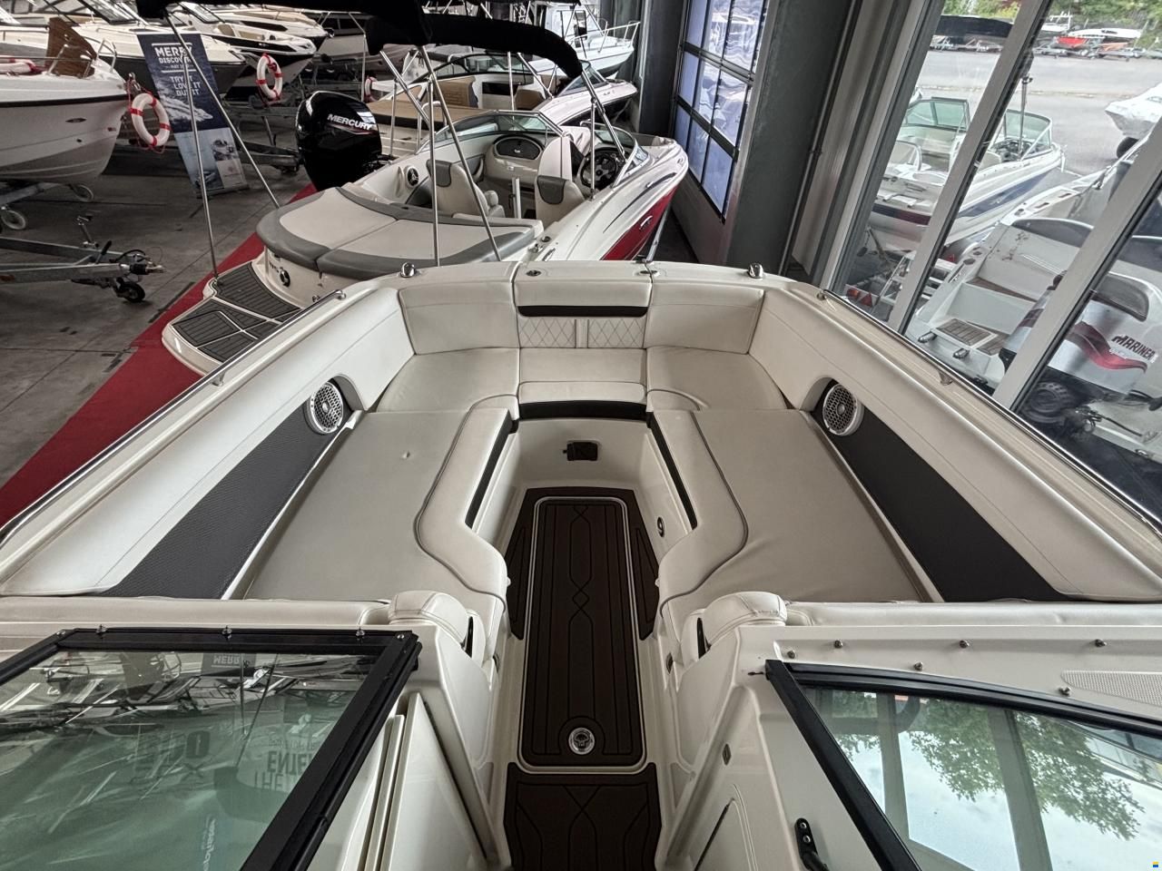Sea Ray 270 SDXE