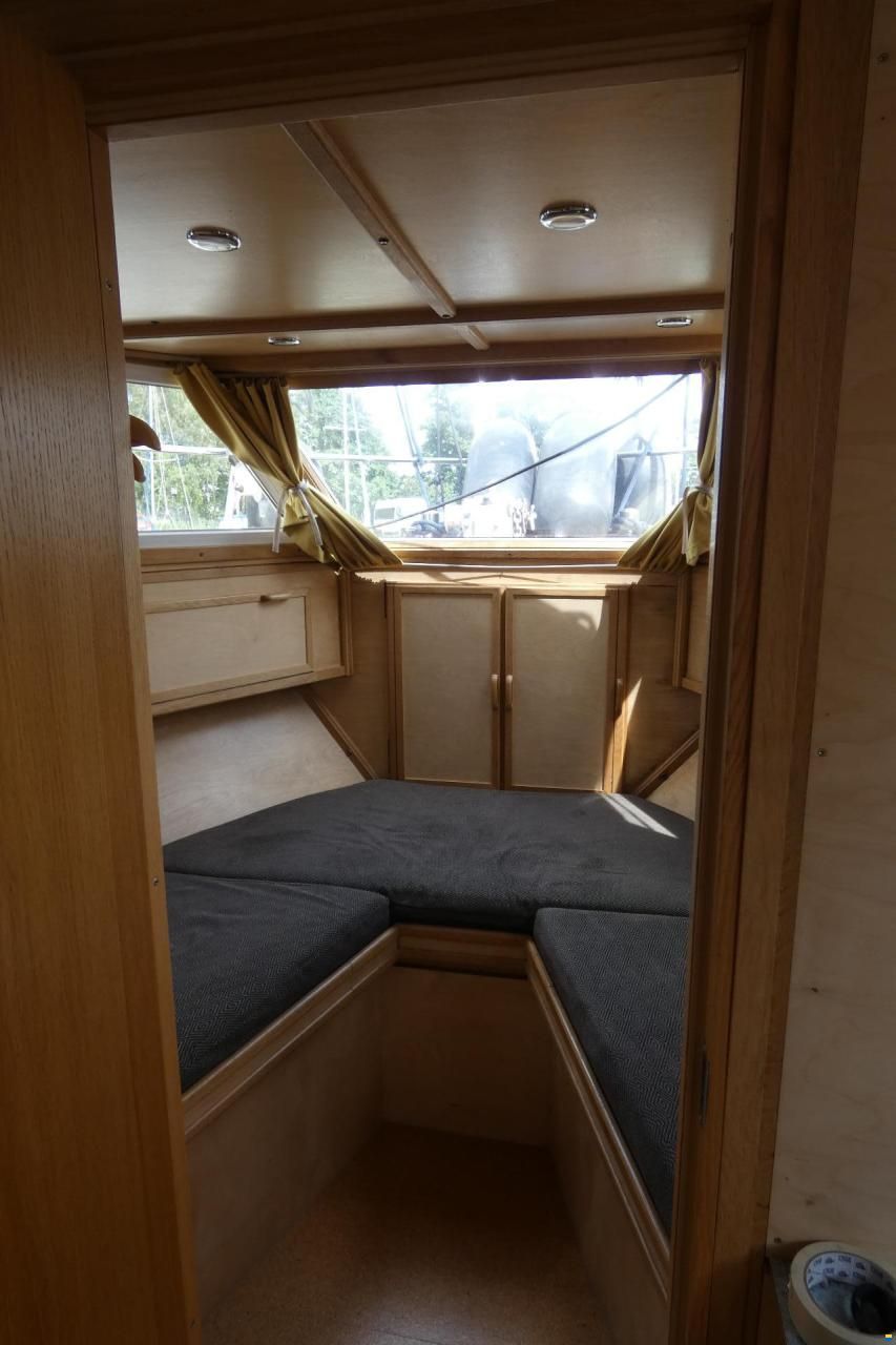 C.J. Broom & Sons Ltd Broom 37 - Custom-Umbau