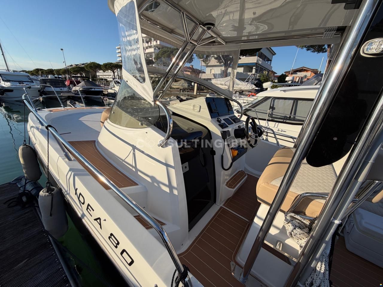Idea Marine 80 T-Top WA