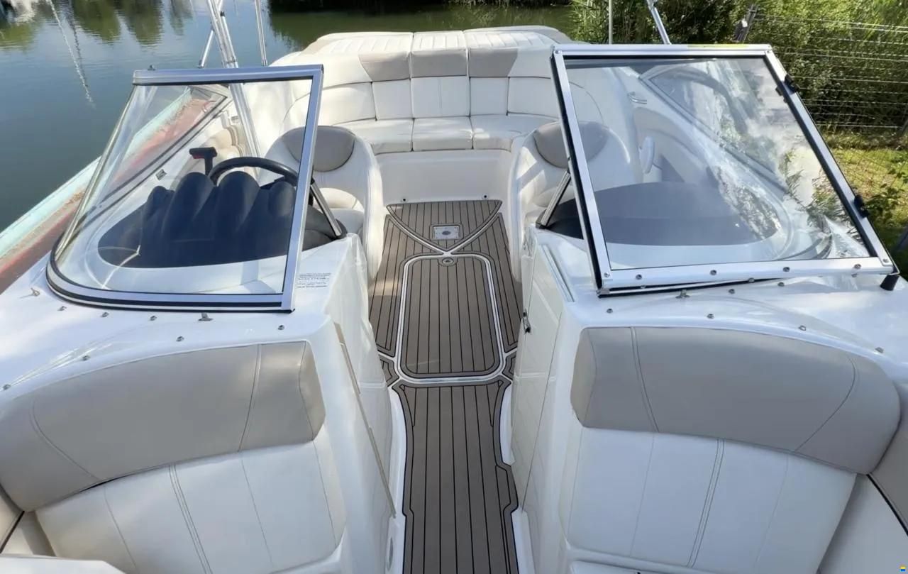 Bayliner 235