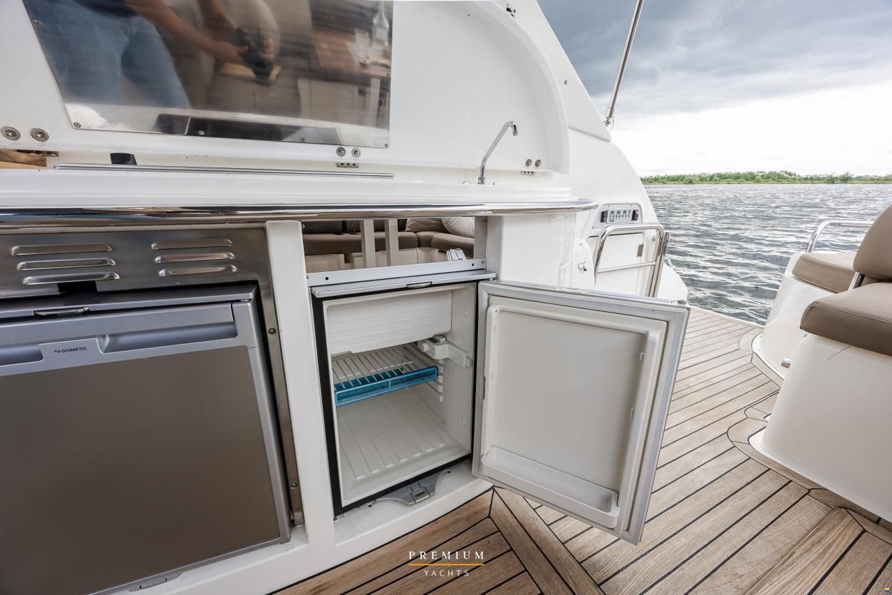 Sunseeker Portofino 46