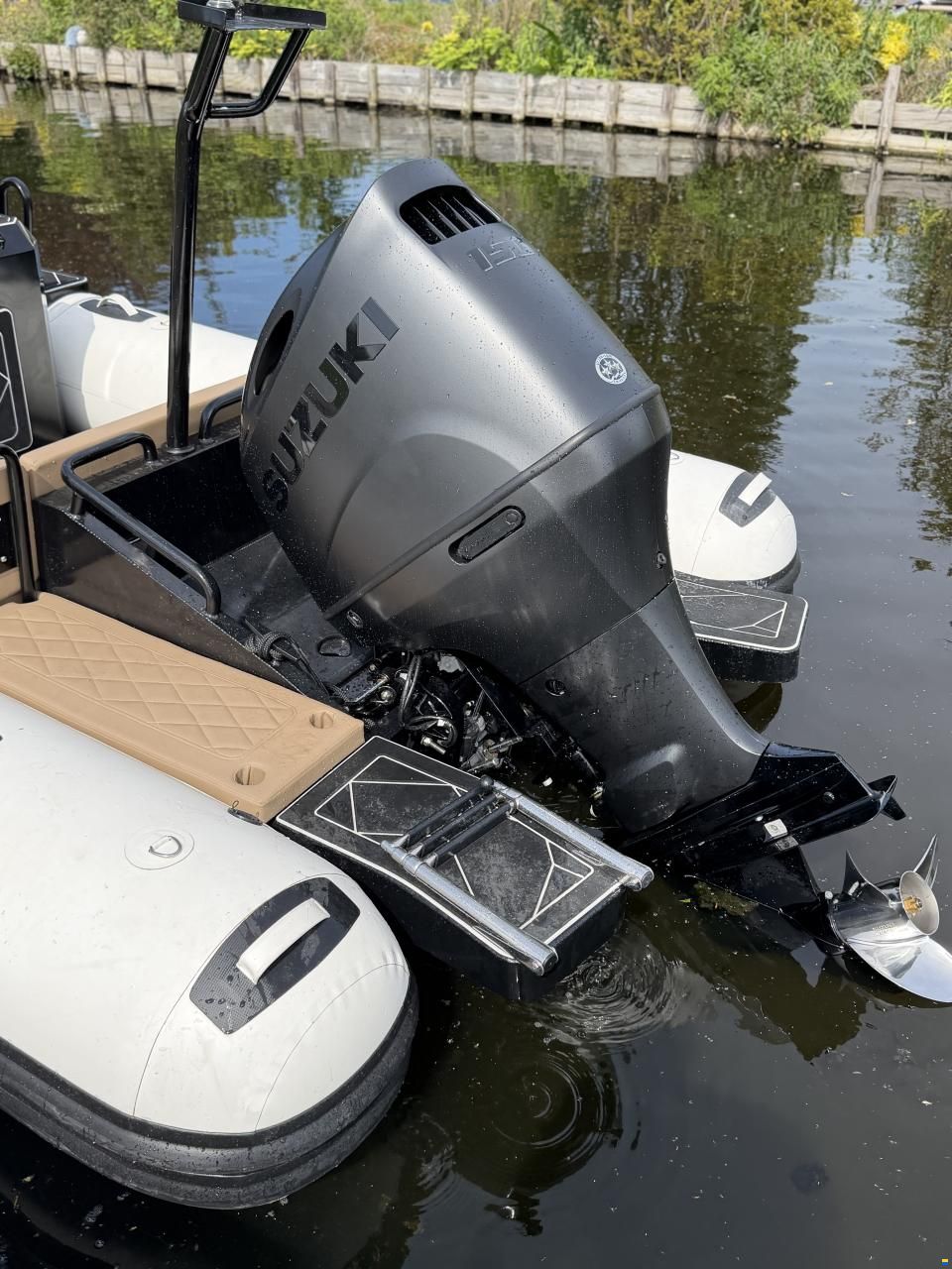 Rib 680