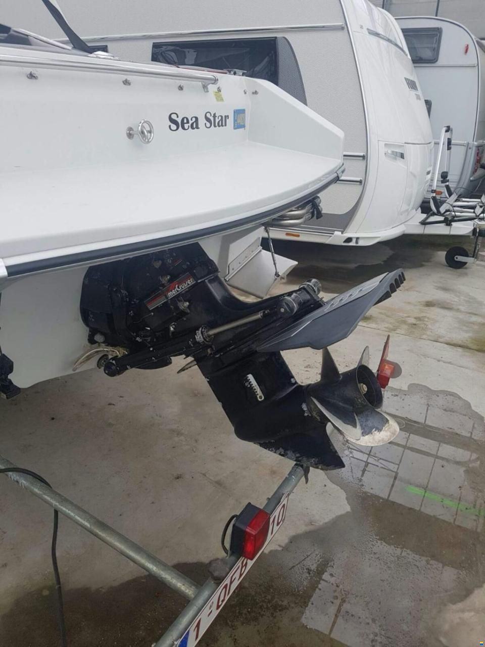 Sea Star Galaxy Supersport 225