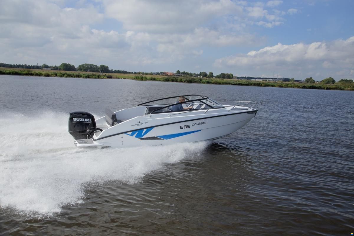 NorthMaster 685 Cruiser Cabin