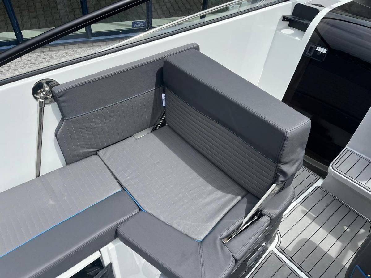NorthMaster 685 Cruiser Cabin