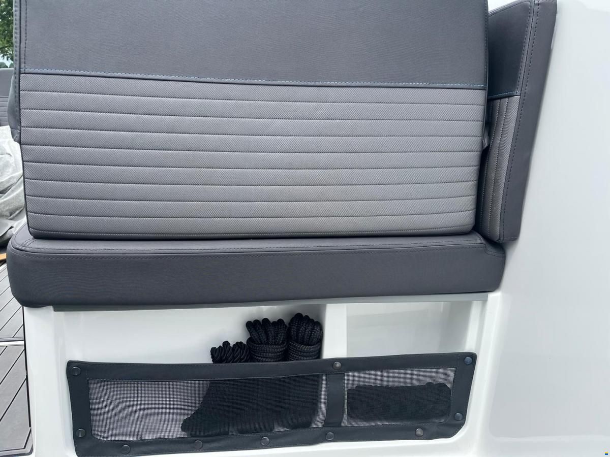 NorthMaster 685 Cruiser Cabin