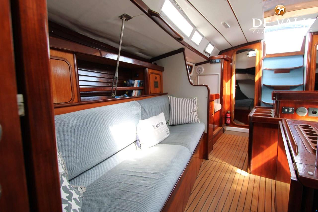 Beneteau First 405