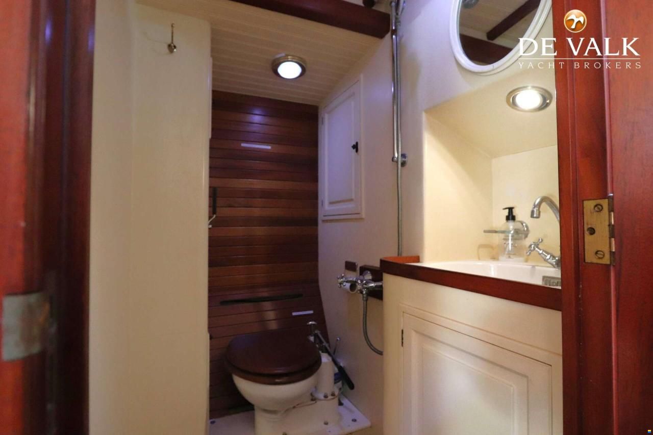 Lunstroo Schooner 2300
