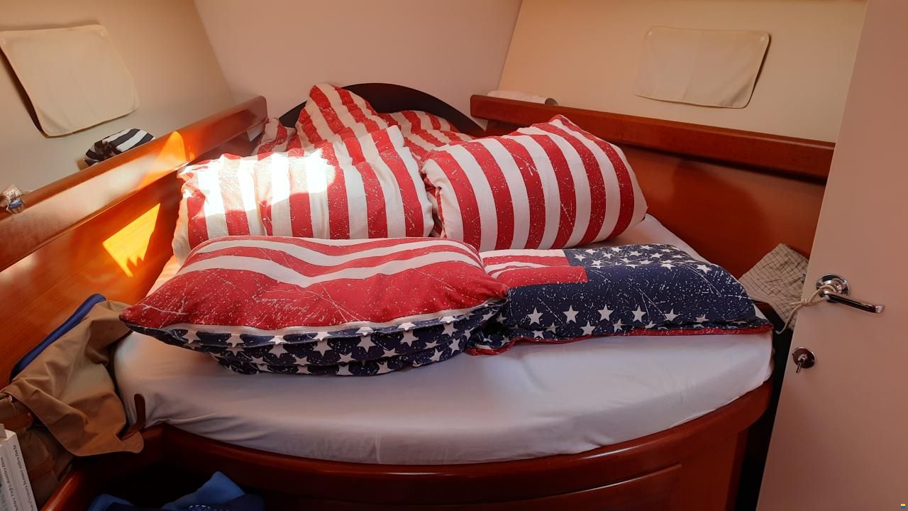 Beneteau Oceanis Clipper423