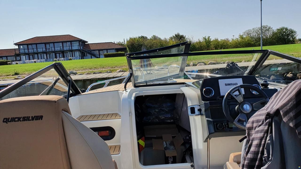 Quicksilver Active 605 Cruiser