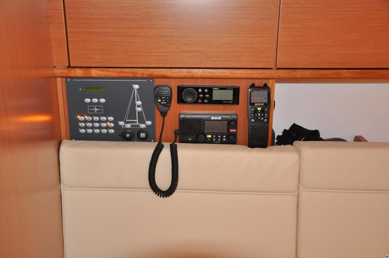 Bavaria 34 CRUISER - BRUCE FARR DESIGN