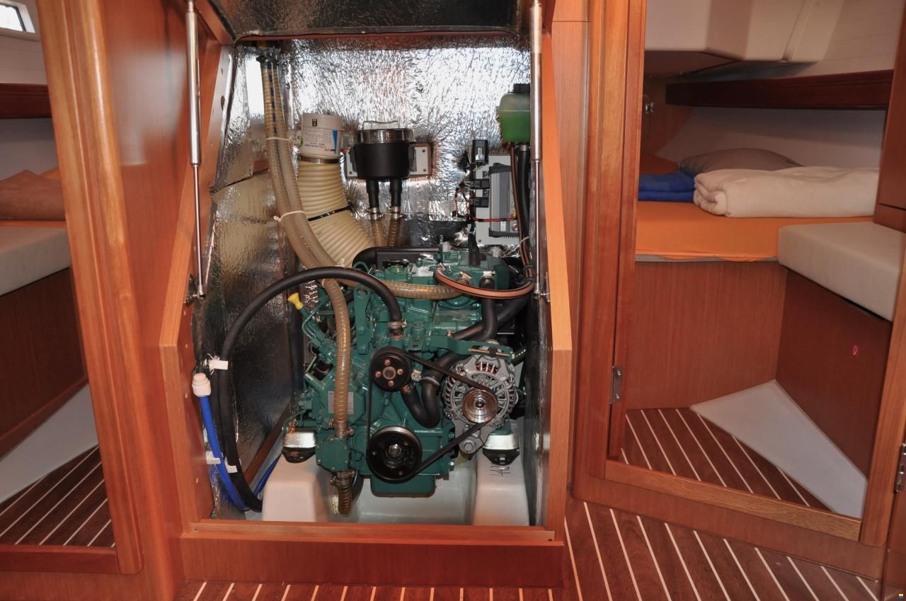 Bavaria 34 CRUISER - BRUCE FARR DESIGN