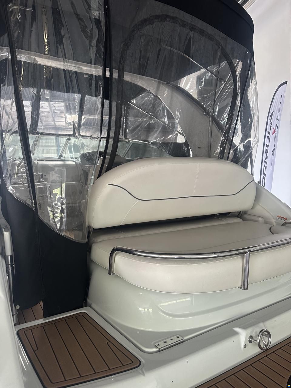 Crownline 264 CR