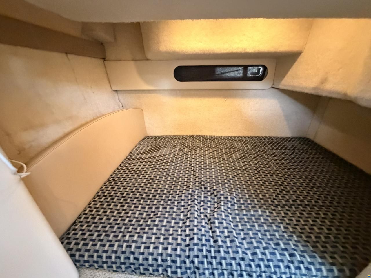 Bayliner 305