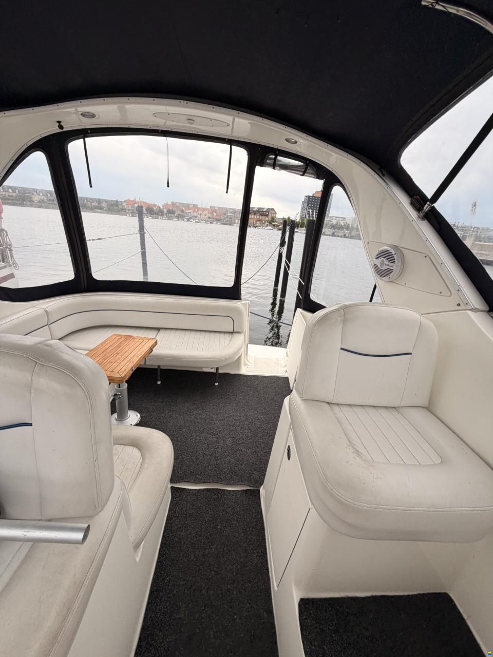 Bayliner 305