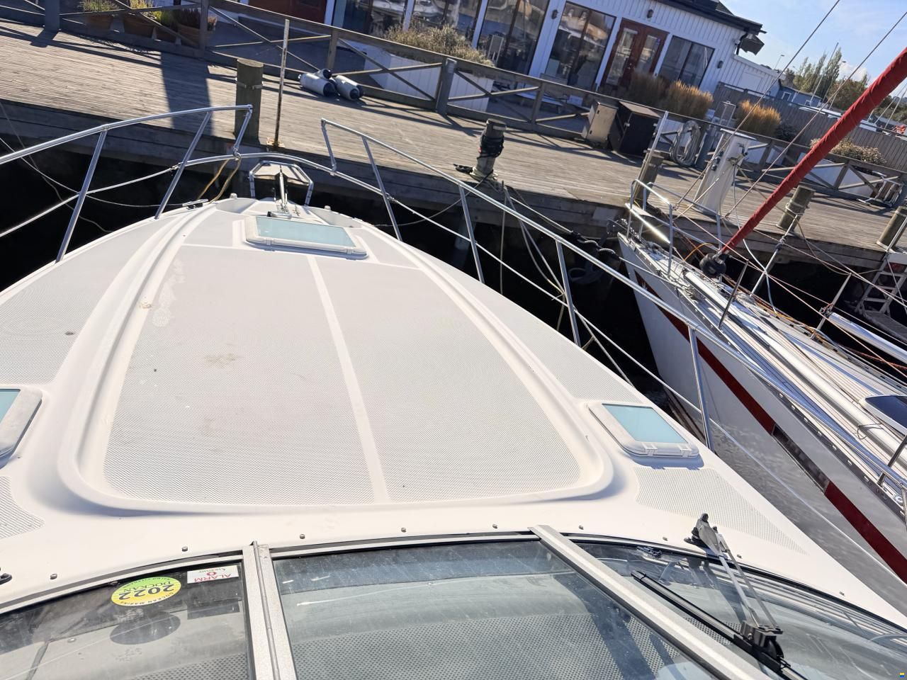 Bayliner 305