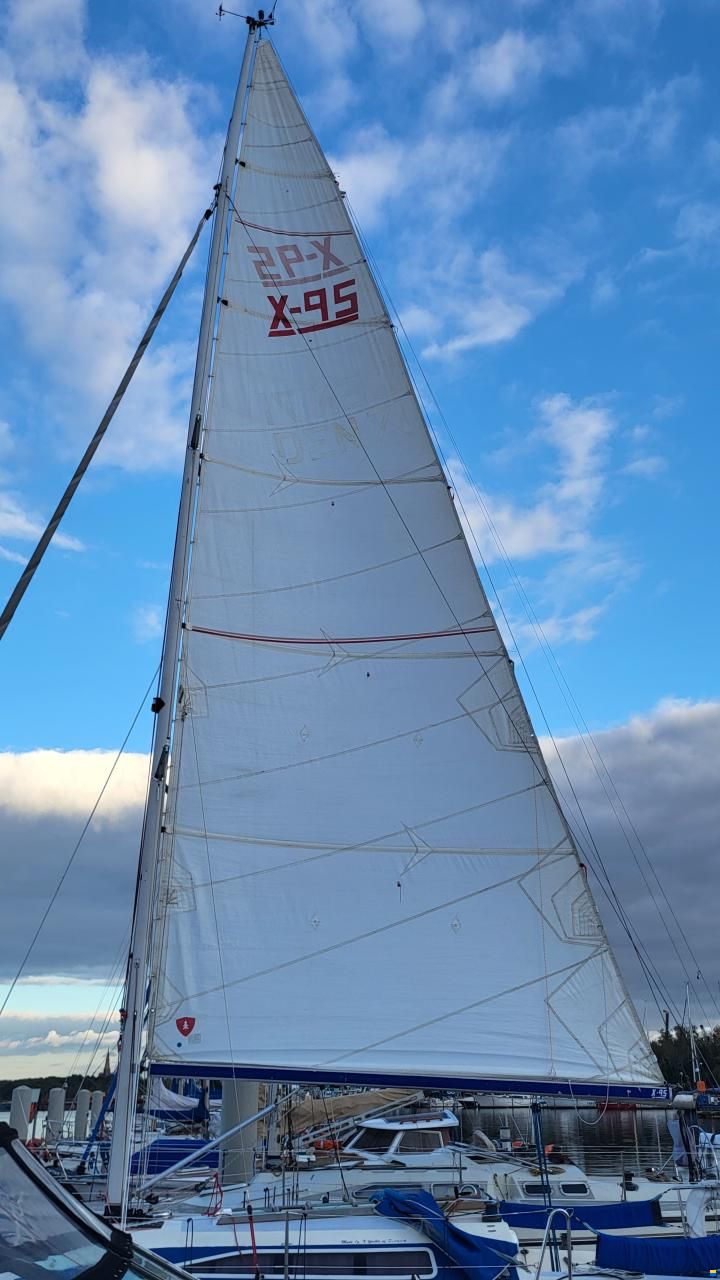 X-Yachts X-95