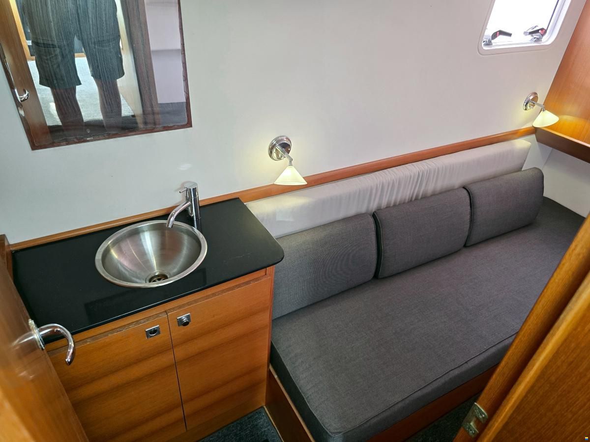 Delta Powerboats 40 WA Volvo Penta D6-370 EVC