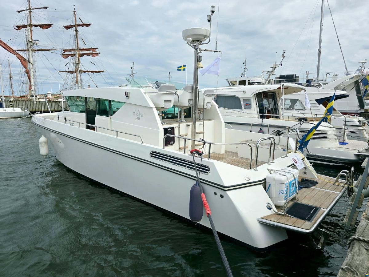Delta Powerboats 40 WA Volvo Penta D6-370 EVC