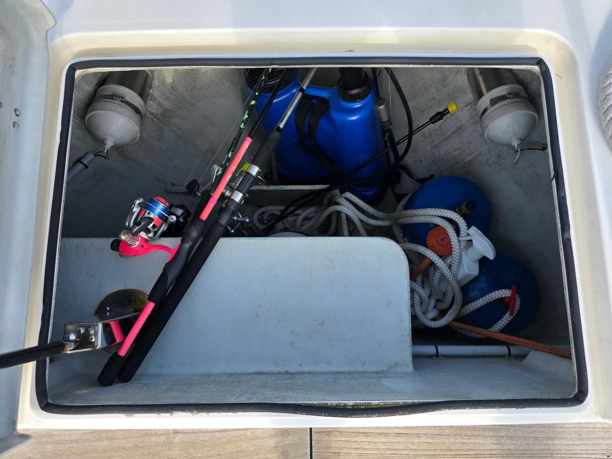Delta Powerboats 40 WA Volvo Penta D6-370 EVC