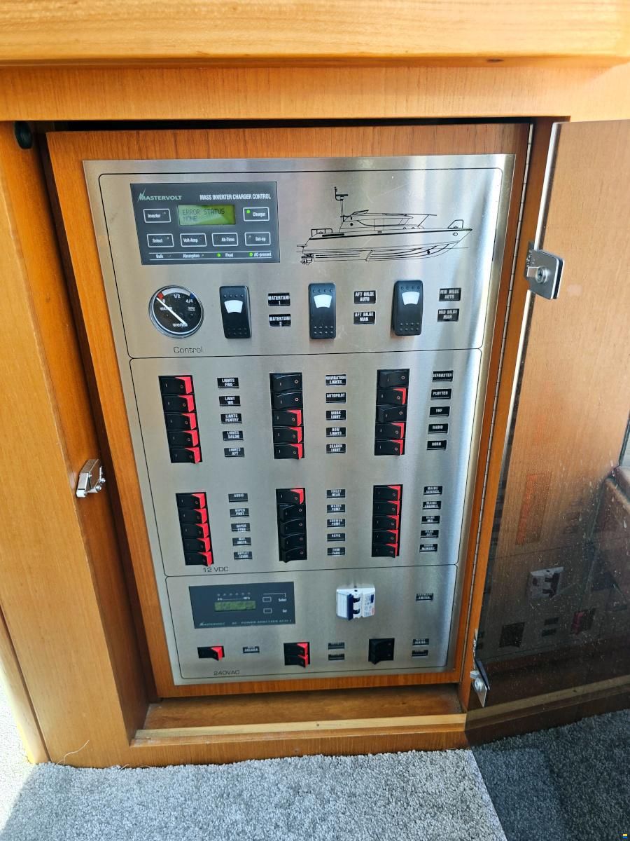 Delta Powerboats 40 WA Volvo Penta D6-370 EVC