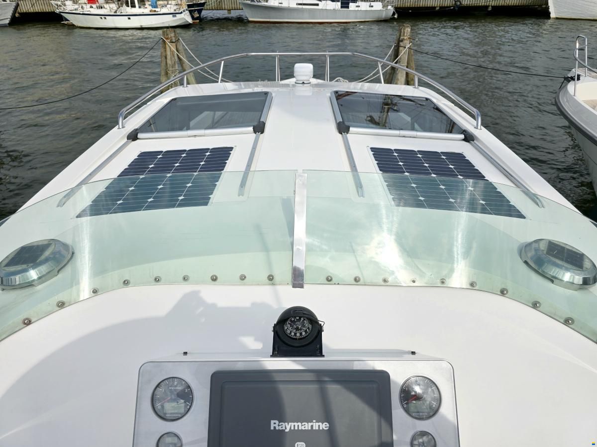 Delta Powerboats 40 WA Volvo Penta D6-370 EVC
