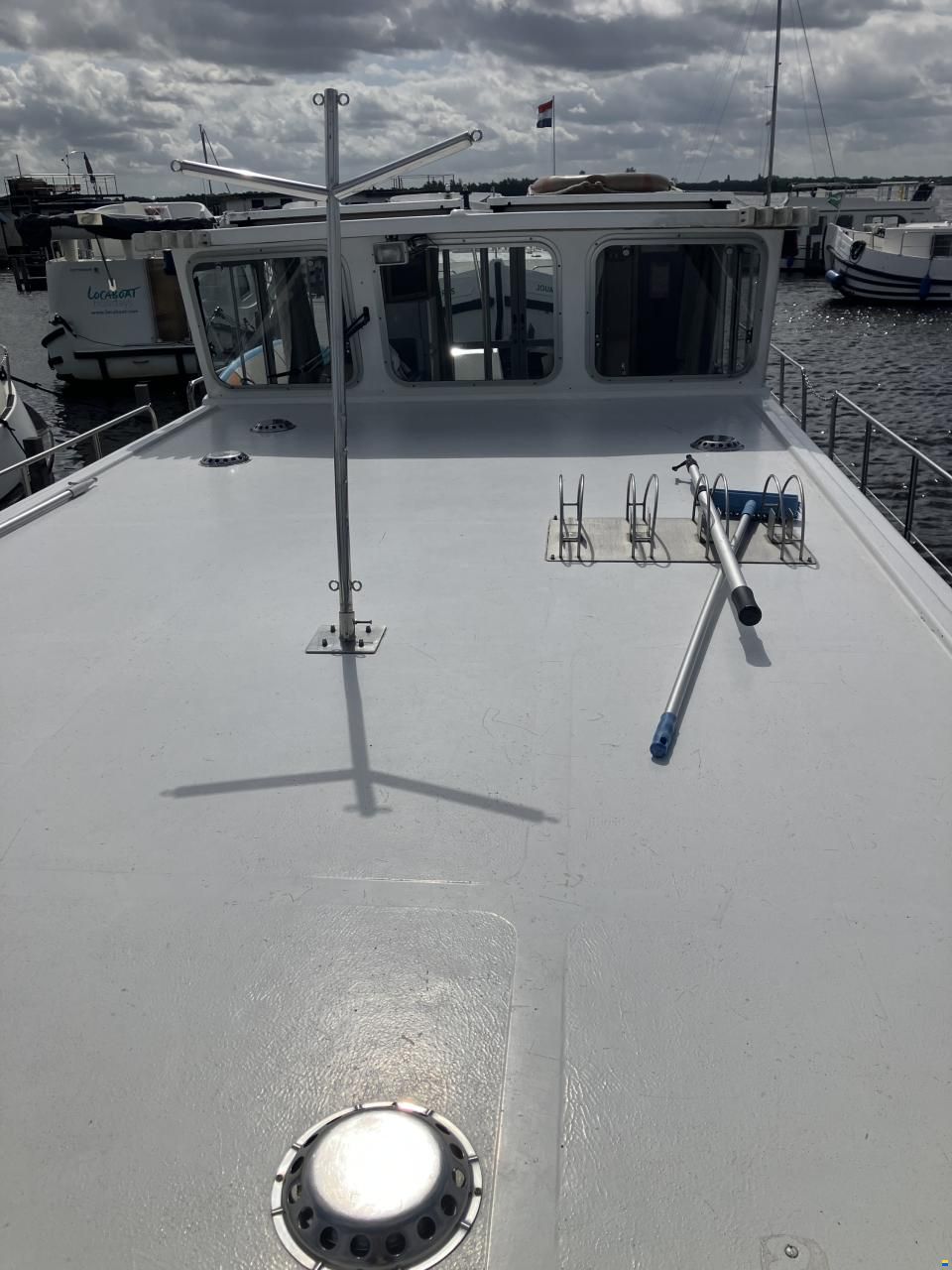 Locaboat 1260R