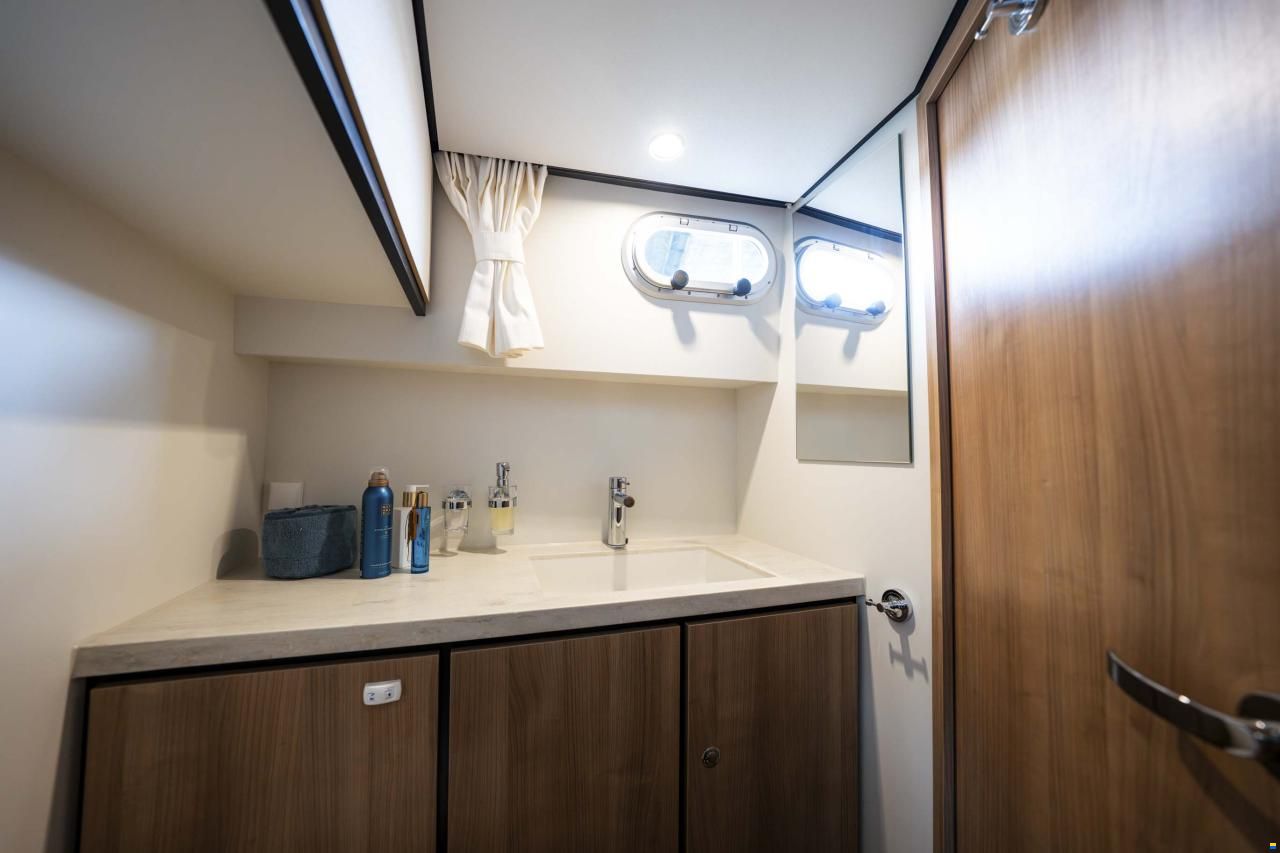 Linssen Grand Sturdy 35.0 AC