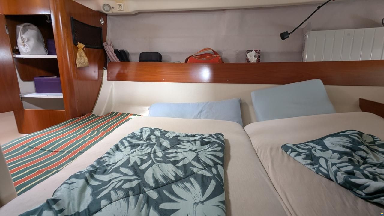 Beneteau Oceanis 321