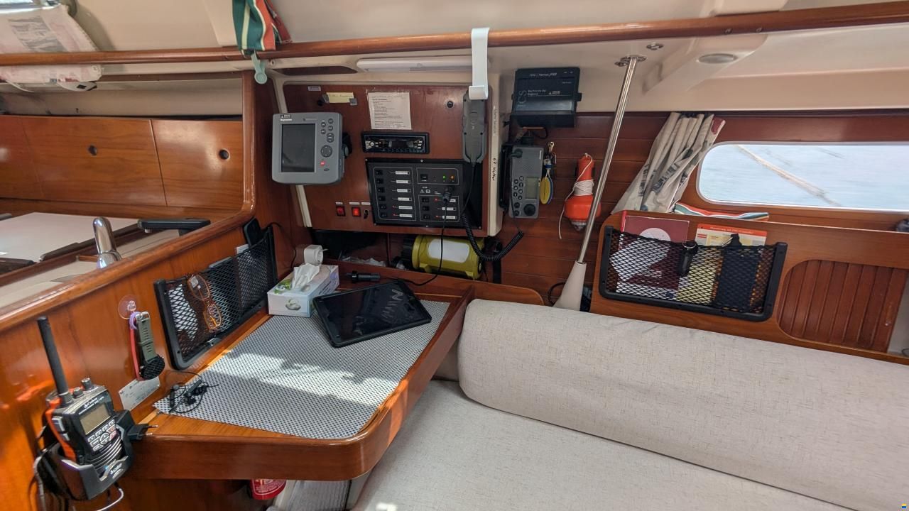 Beneteau Oceanis 321
