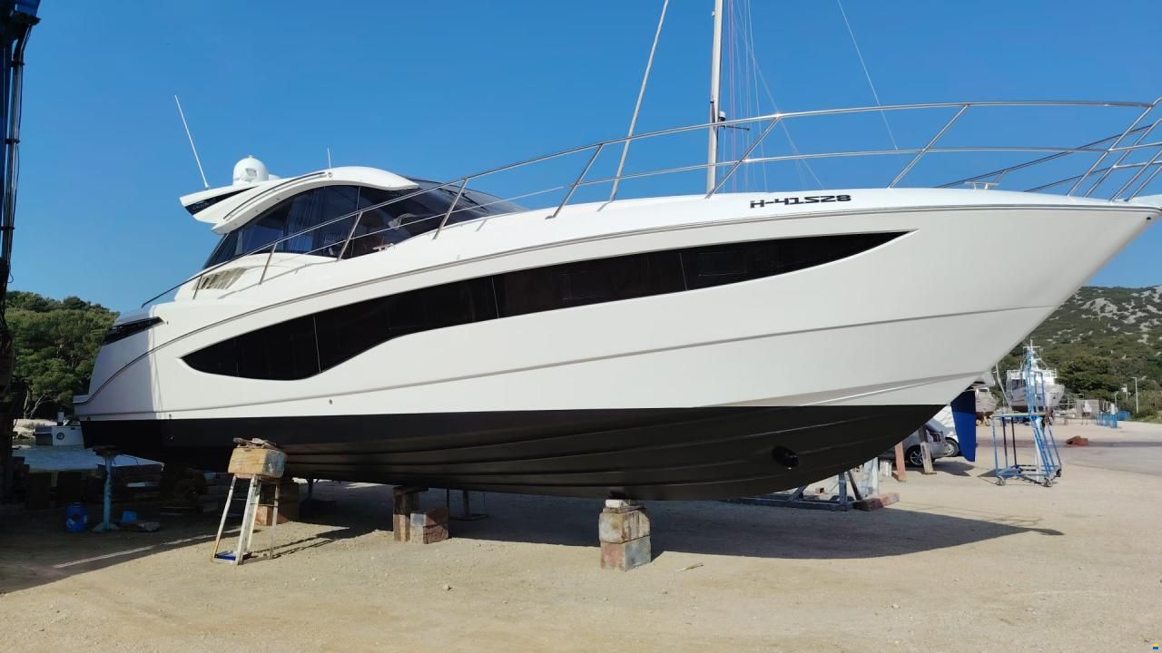 Galeon 485 HTS