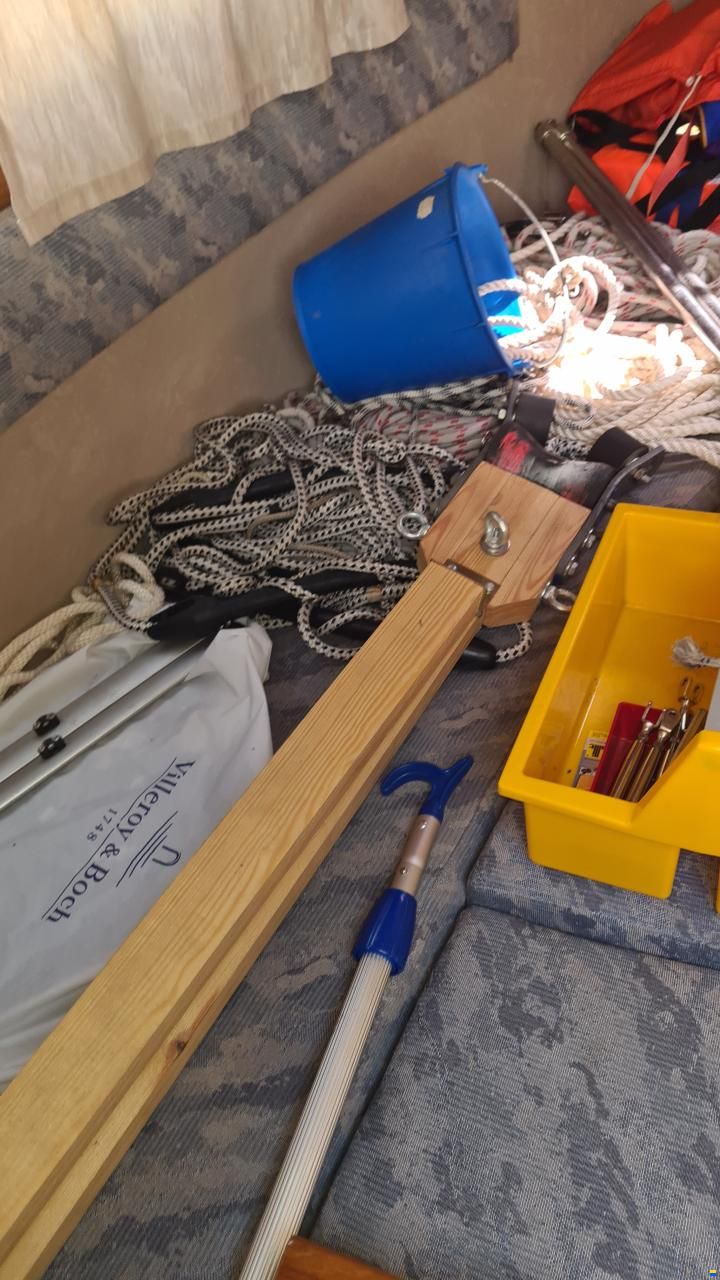 Nautic Plast Hai 590