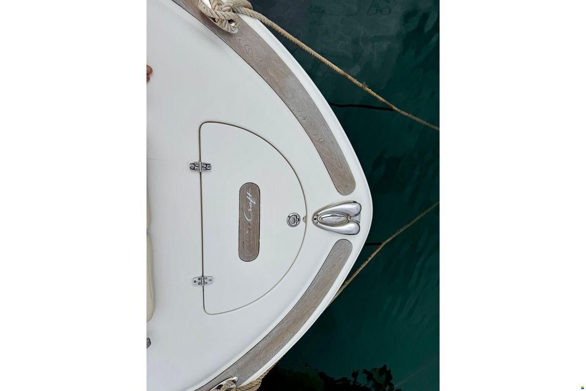 Chris Craft Corsair 28