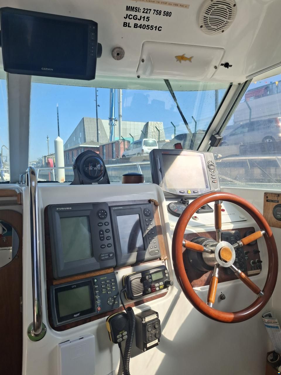 Jeanneau Merry Fisher