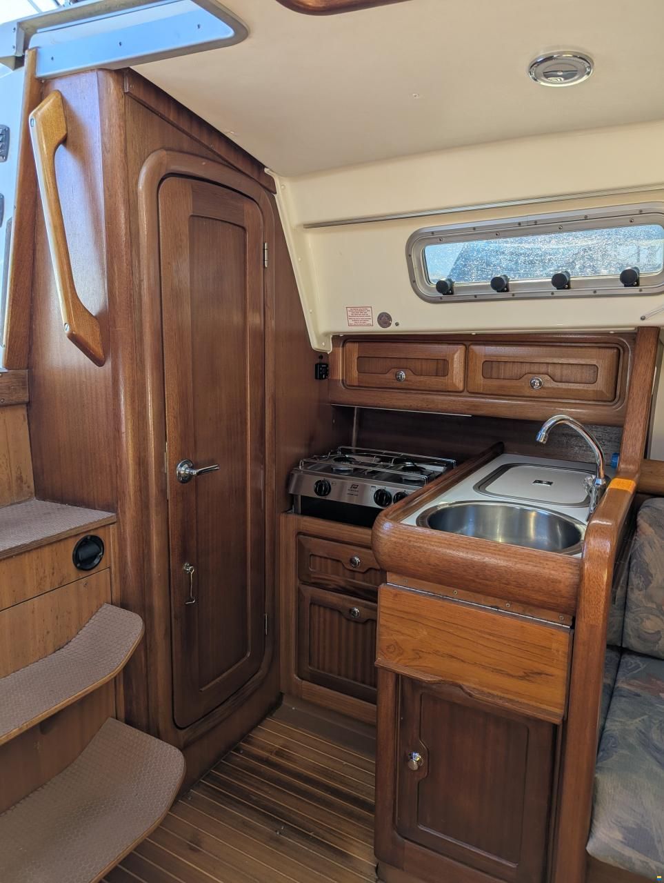 Bavaria 30 plus