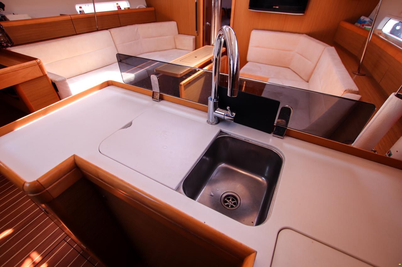 Jeanneau Sun Odyssey 42 DS