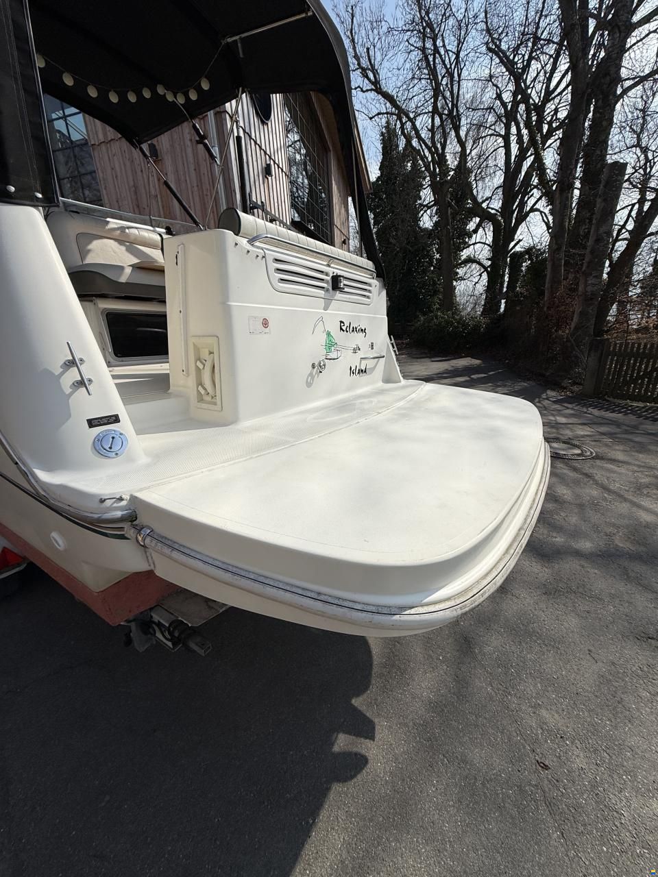 Maxum 2400 SCR
