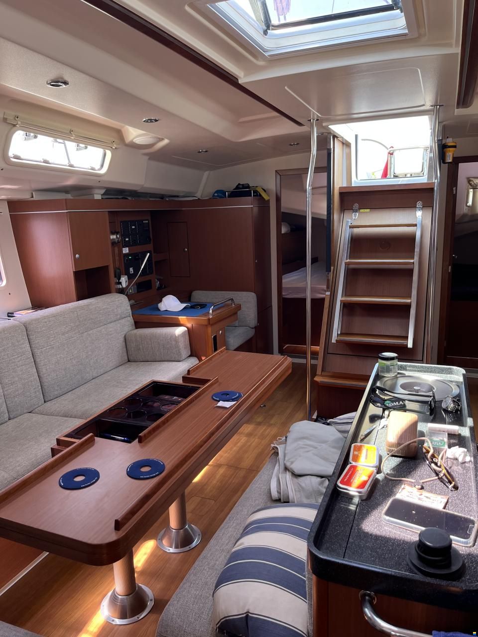 Hanse 495