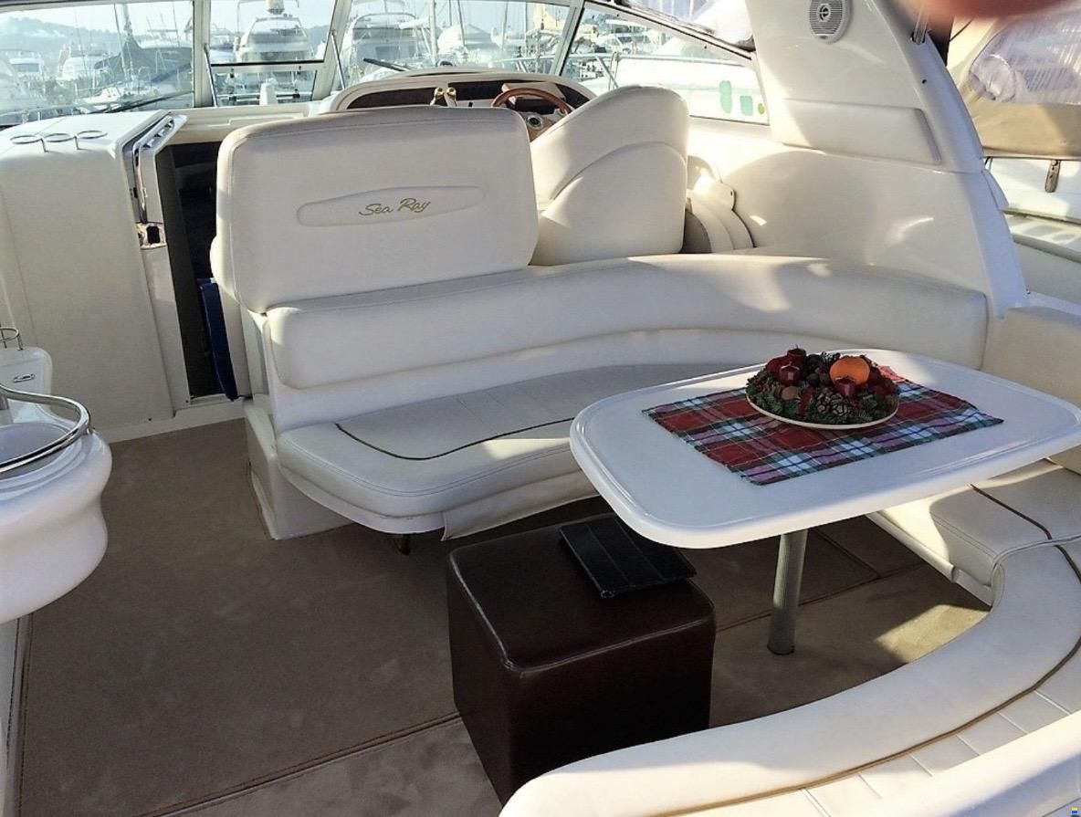 Sea Ray 310 Sundancer