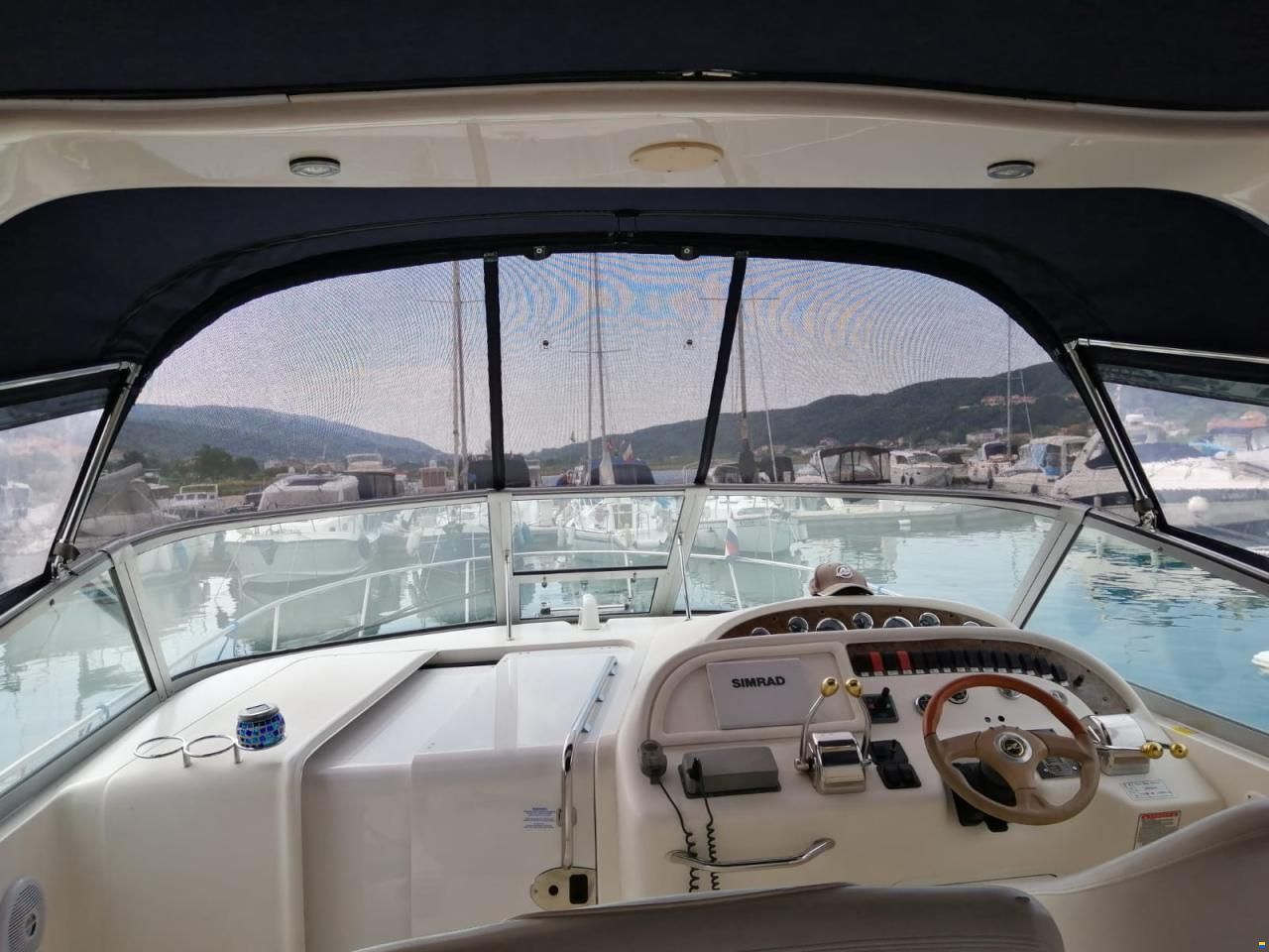 Sea Ray 310 Sundancer