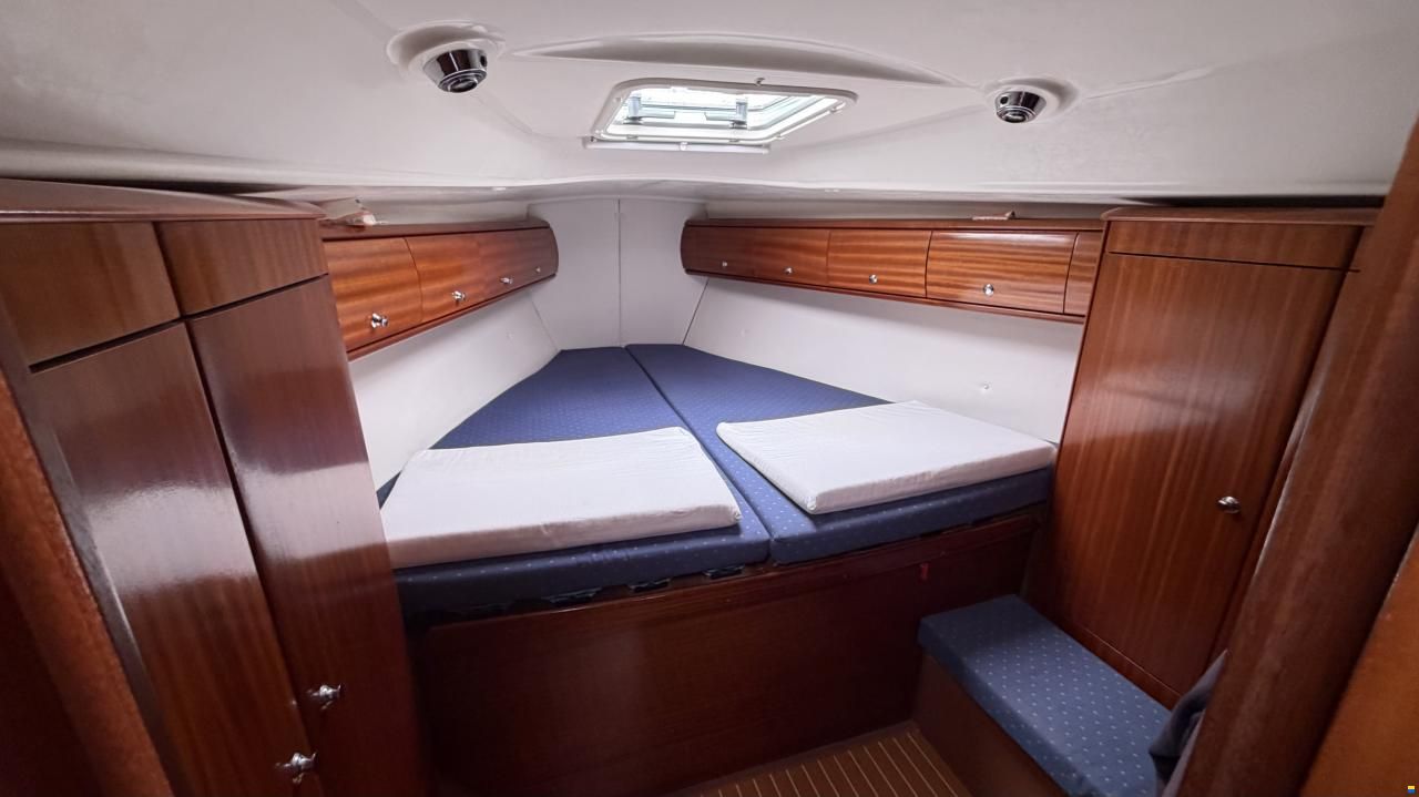 Bavaria 38