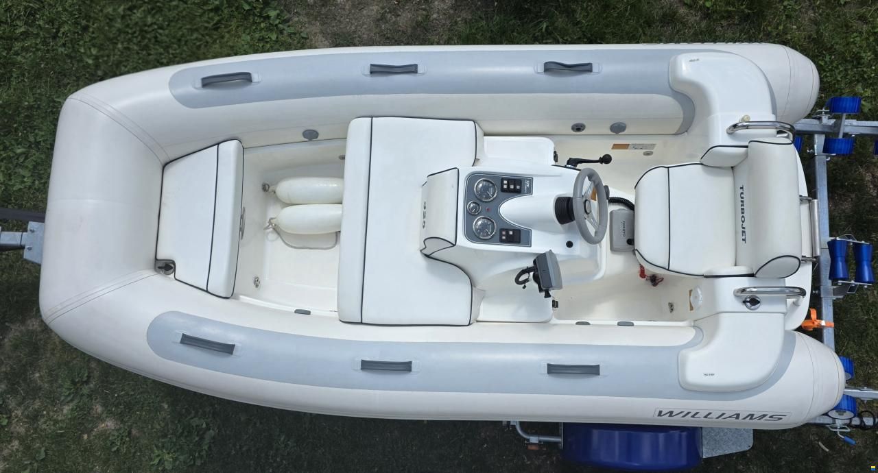Williams Turbojet 325