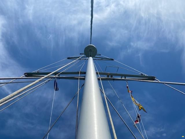 Hallberg-Rassy 53