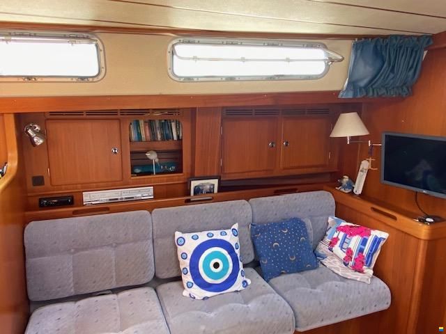 Hallberg-Rassy 53