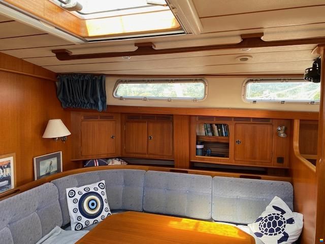Hallberg-Rassy 53