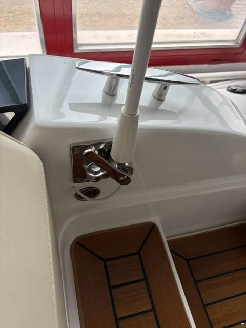 Sea Flash Luxury 660 Carbon
