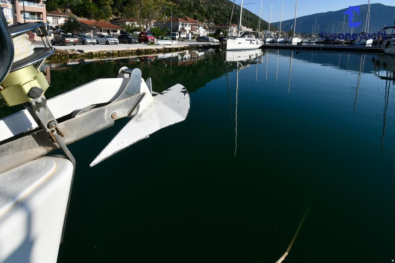 Beneteau Oceanis 37